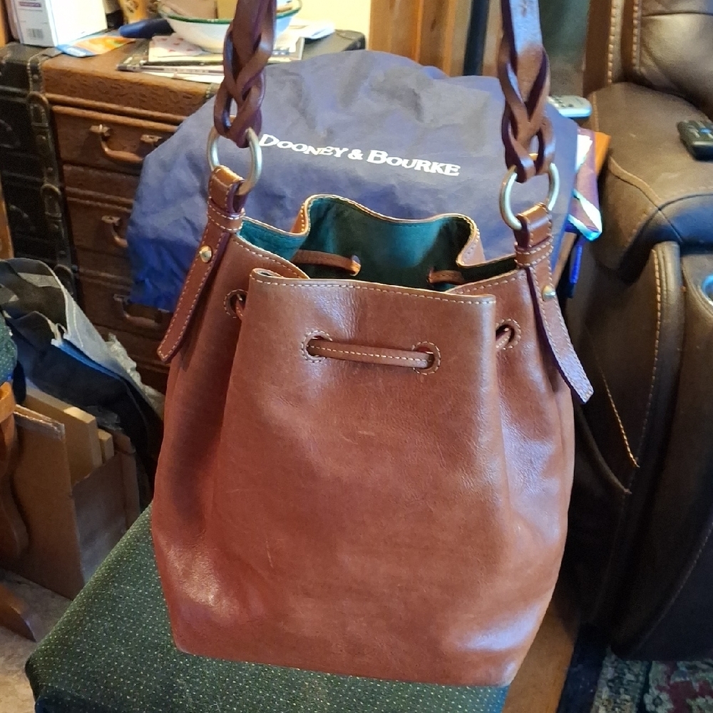 Dooney & Bourke Tan Leather Shoulder Bag - Picture 10 of 17